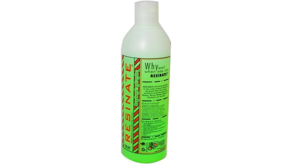 green cleaning in glass
